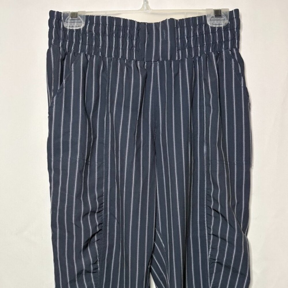 Women's San Francisco City Lights Size S - Gray & White Pants 28" x 28.5"